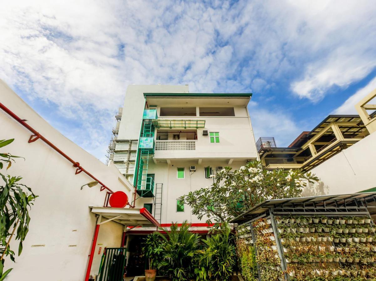 Oyo 842 City Smiles Apartelle San Juan  Eksteriør billede