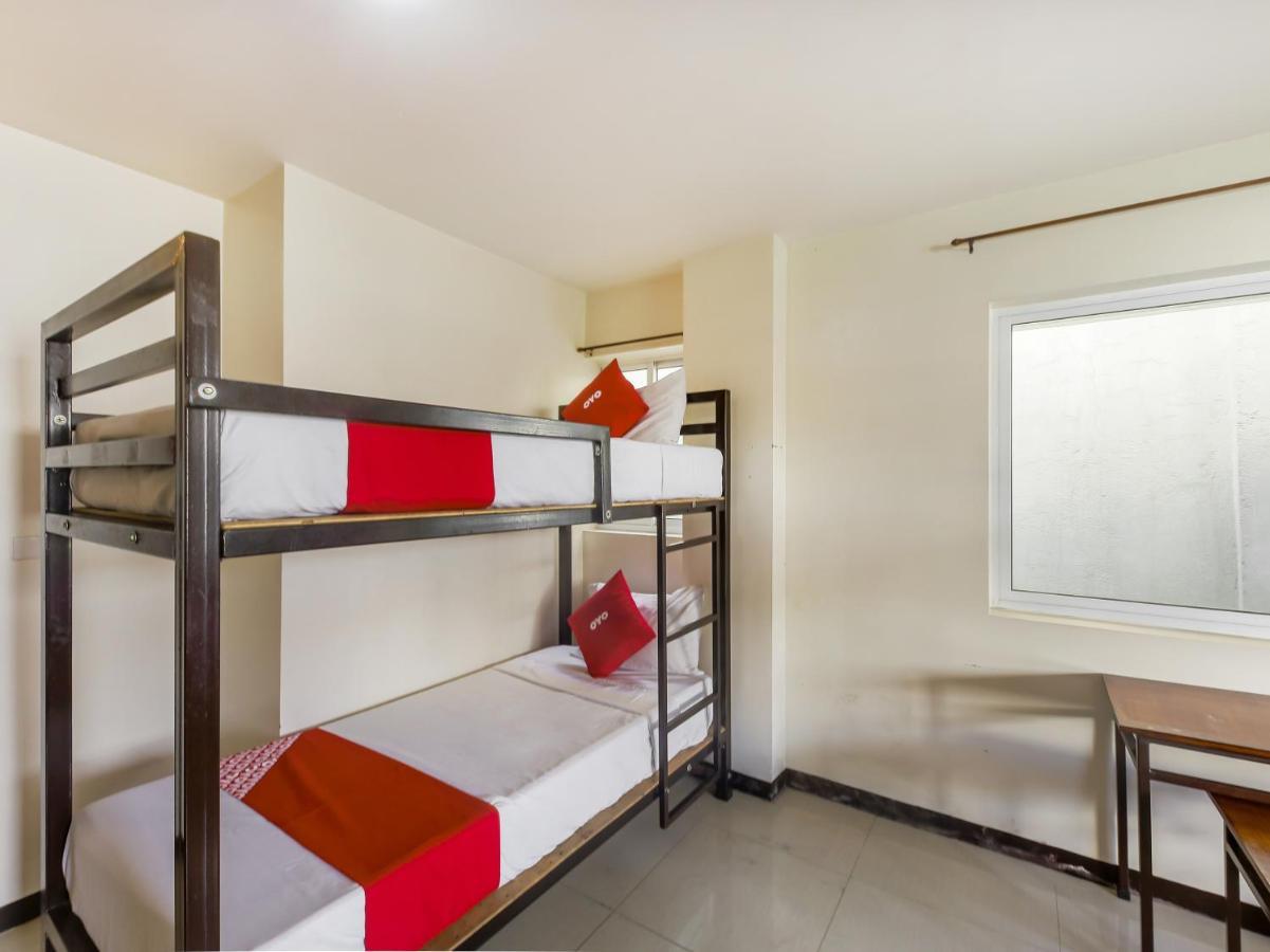 Oyo 842 City Smiles Apartelle San Juan  Eksteriør billede